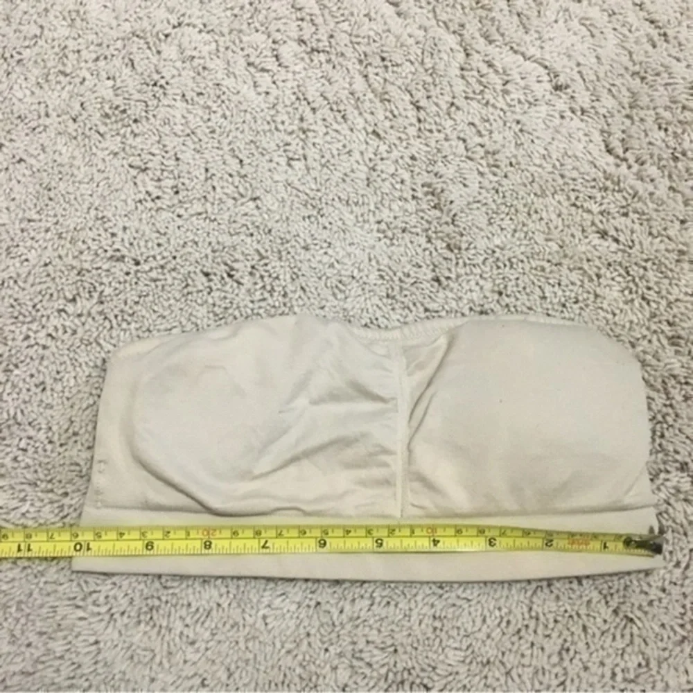 Justice nude bandeau